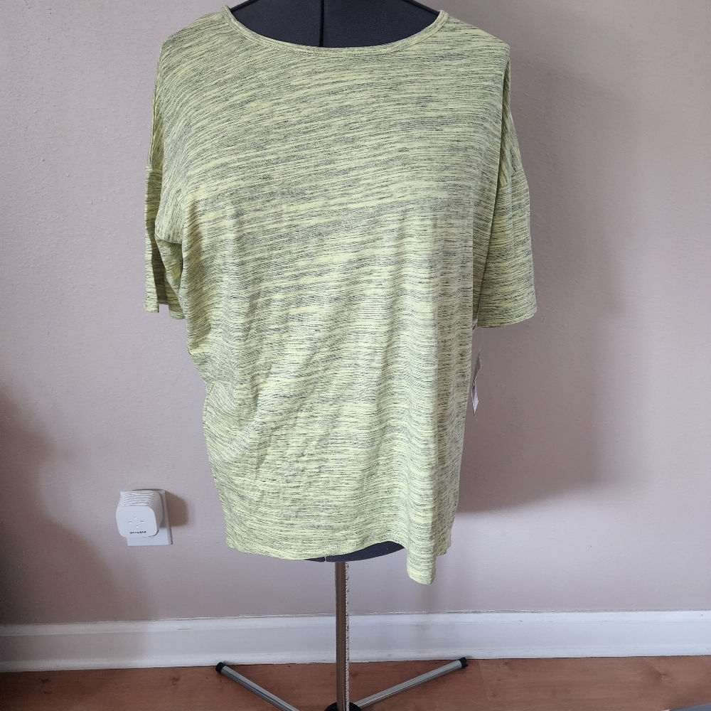 New LuLaRoe Tunic Shirt